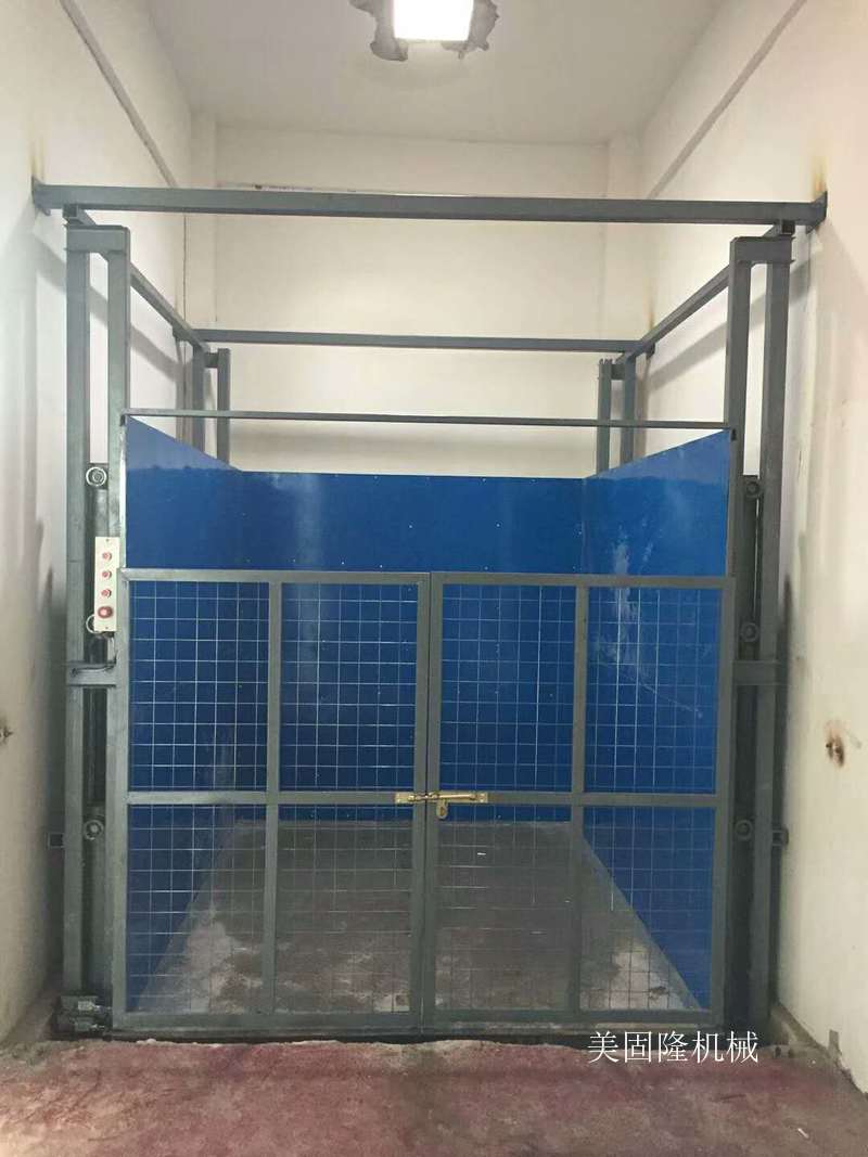 泰安导轨式升降货梯价格
