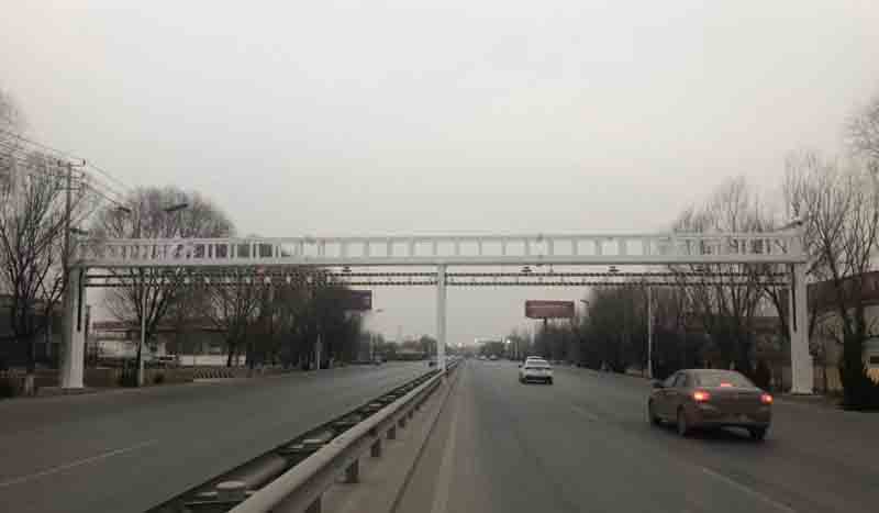 泰安公路限高杆